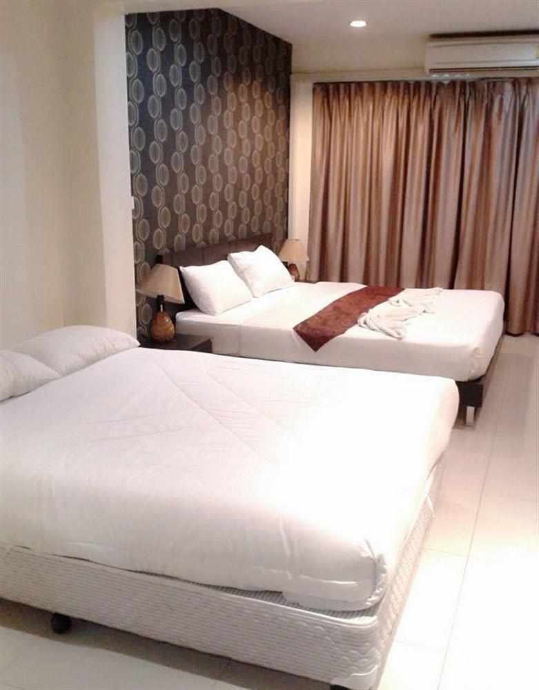 The Mix Bangkok - Bts Phrakhanong Extérieur photo