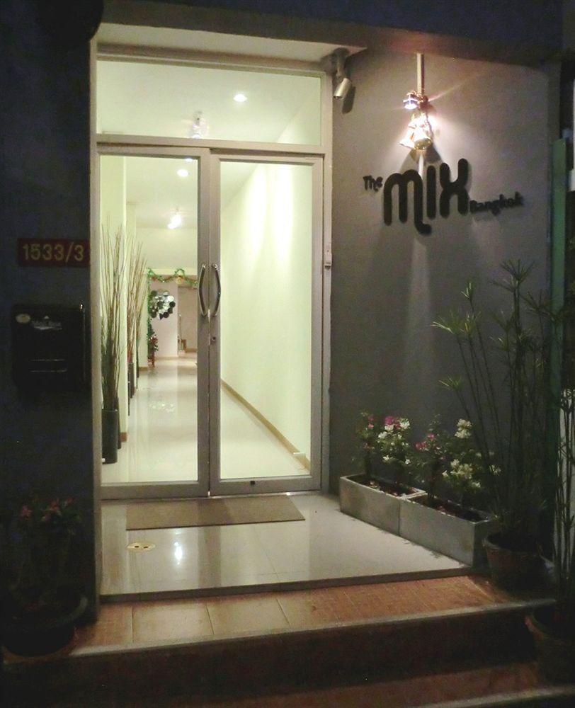 The Mix Bangkok - Bts Phrakhanong Extérieur photo